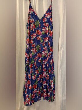 Blue Floral Nightgown